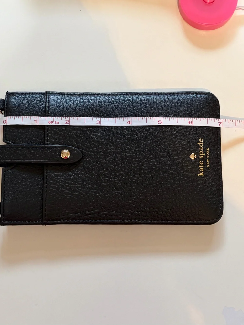 Kate Spade NY Pearl & Black Pebbled Iphone Sleeve Crossbody Bag